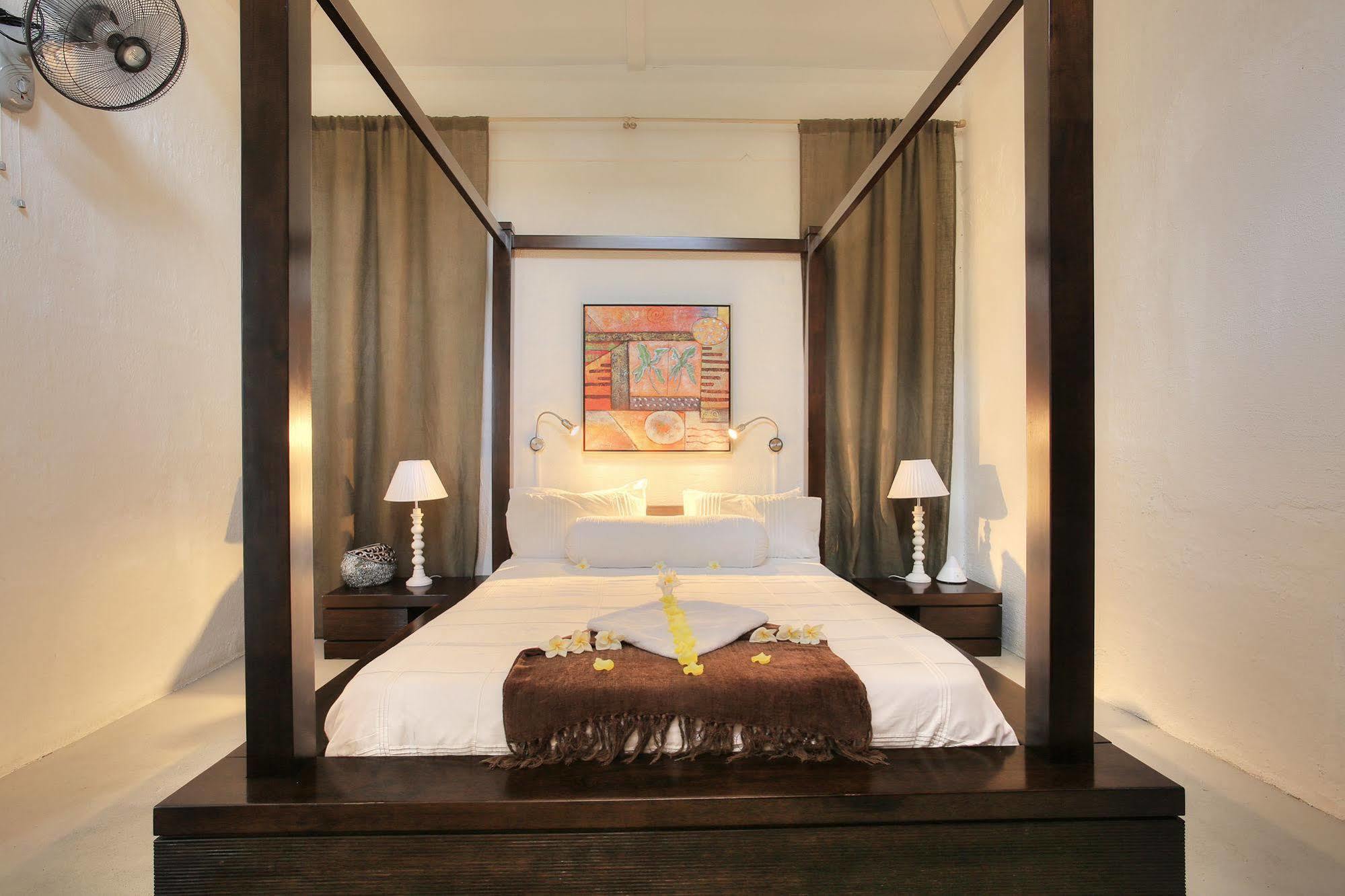 Esprit Libre Restaurant & Guest House Grand Baie Extérieur photo