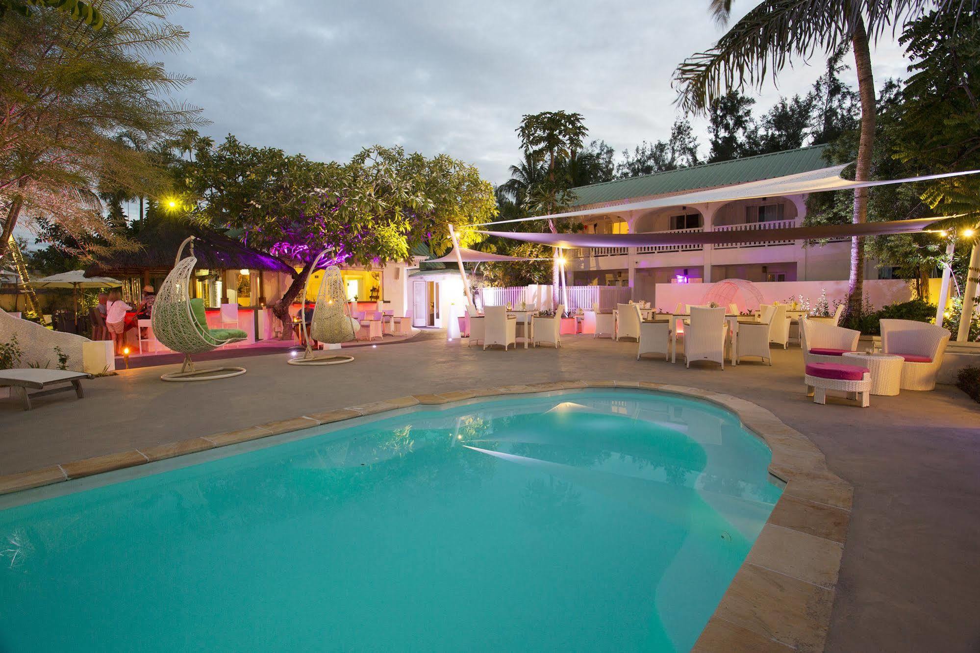 Esprit Libre Restaurant & Guest House Grand Baie Extérieur photo